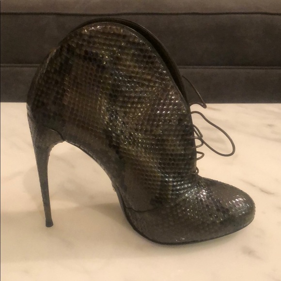 Gucci green snakeskin python bootie BRAND NEW! - Picture 4 of 8